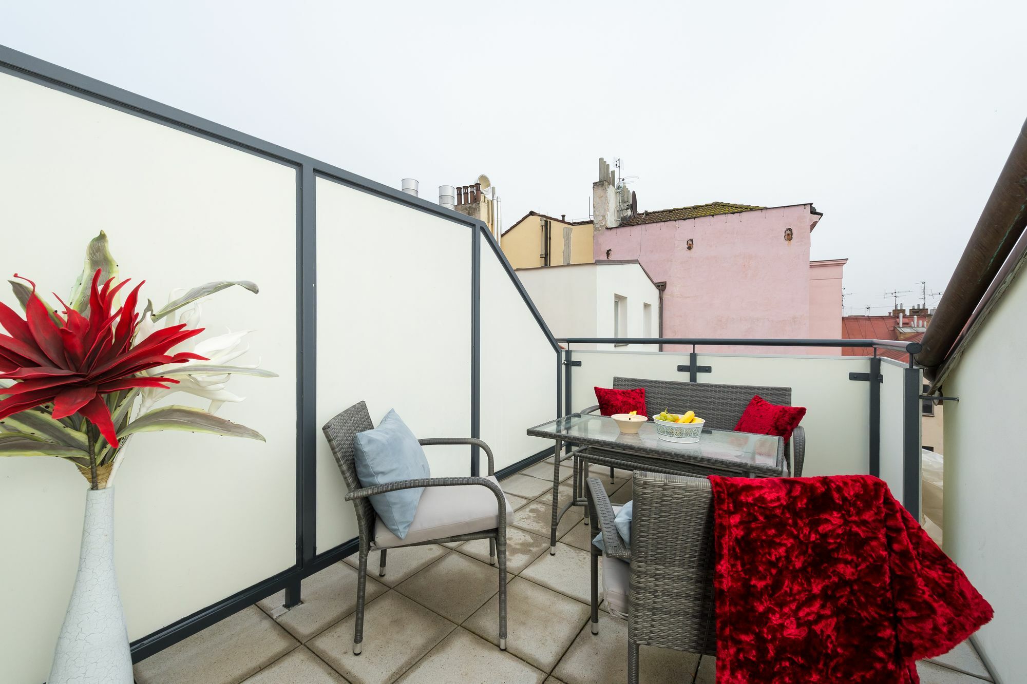 Apartment Sokolska Prague Extérieur photo